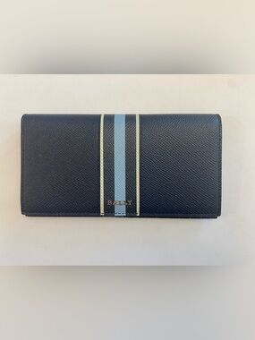 BALLY Bevye Bi-fold Wallet in Calf Leather